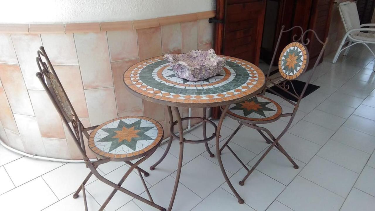 B&B Da Sissi La Maddalena  Экстерьер фото