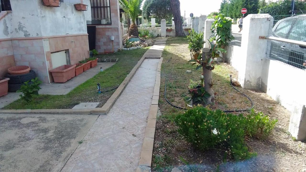 B&B Da Sissi La Maddalena  Экстерьер фото